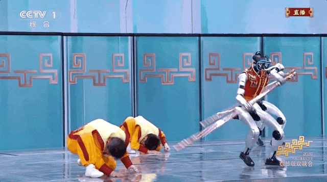 Behind the Viral Human-Robot Martial Arts Performance at the 2026 CMG Spring Festival Gala: China's AI and Robots are Redefining Stage Behind the Viral Human-Robot Martial Arts Performance at the 2026 CMG Spring Festival Gala: China's AI and Robots are Redefining Stage_fororder_2