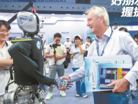 世界数字教育大会在汉开幕 全球嘉宾纷纷点赞“湖北智慧”