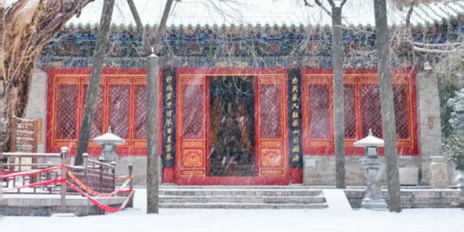 河南郑州：落雪覆飞檐 这份中式浪漫藏不住了