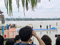 武汉“跳东湖”多元活动打造夏日文旅盛宴_fororder_6facd4cd2c494a81b642b29522b521f8.800x449