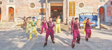 福州上下杭：永春白鹤拳表演吸引市民游客目光_fororder_微信图片_20250811085839