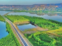 黄河一号旅游公路：山环水绕 路畅景美