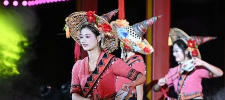 海南保亭：七仙奇梦 黎苗风情
