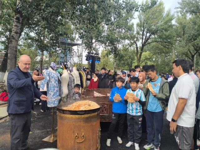 乌兹别克斯坦文化旅游推介活动在京举行_fororder_图片1