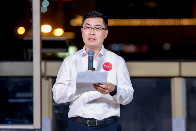 2025“你好，北京”中尼文化交流之夜在京举办_fororder_北京市文化和旅游局副局长徐振涛致辞 via 秀水街大厦