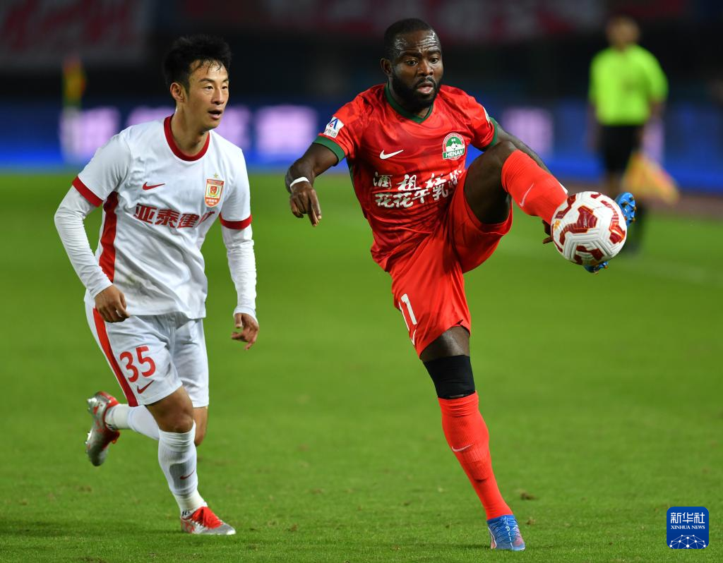 中超:河南俱乐部酒祖杜康胜长春亚泰 中超:河南俱乐部酒祖杜康胜长春亚泰