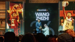 中国男篮传奇球星王治郅入选国际篮联名人堂
