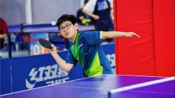 小球转动大热情，少年逐梦乒乓场