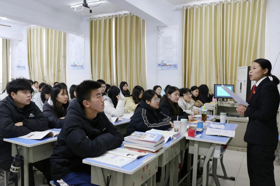 河南省武陟县人民法院:法治宣传进校园 护航青春伴成长_fororder_图片1