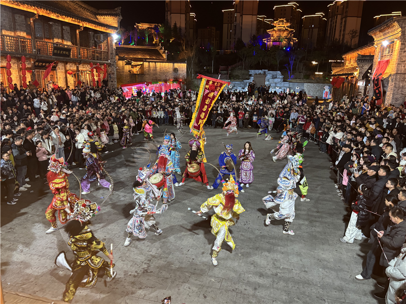 非遗闹春年味浓 信阳商城文旅喜迎“开门红”_fororder_图片2