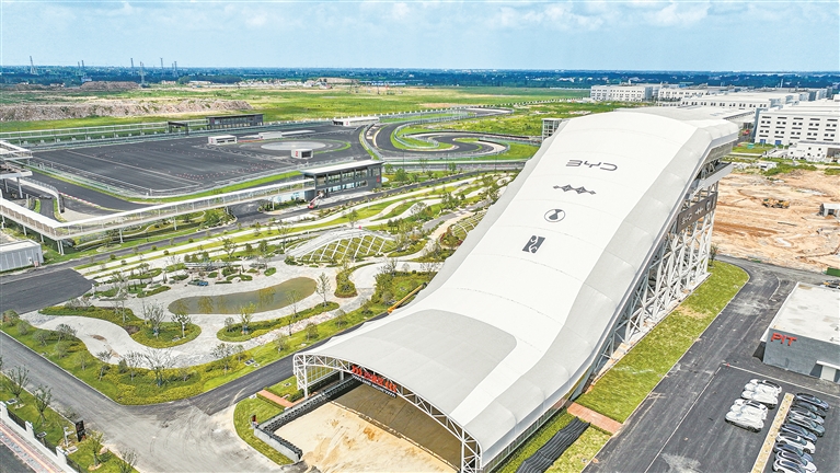 文化赋新能 产业添活力——郑州航空港探索文产融合共生新实践