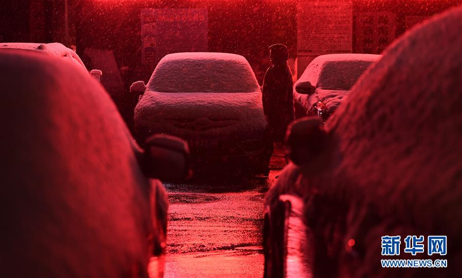 西宁降雪