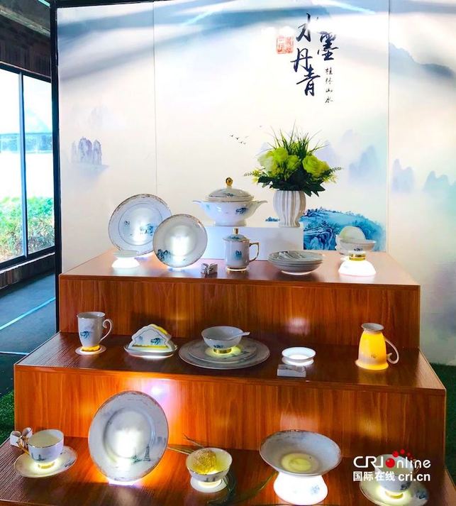 【辉煌60年 壮美新广西】从“丝绸之路”到“一带一路” 千年瓷乡北流“陶”声依旧 【辉煌60年 壮美新广西】从“丝绸之路”到“一带一路” 千年瓷乡北流“陶”声依旧