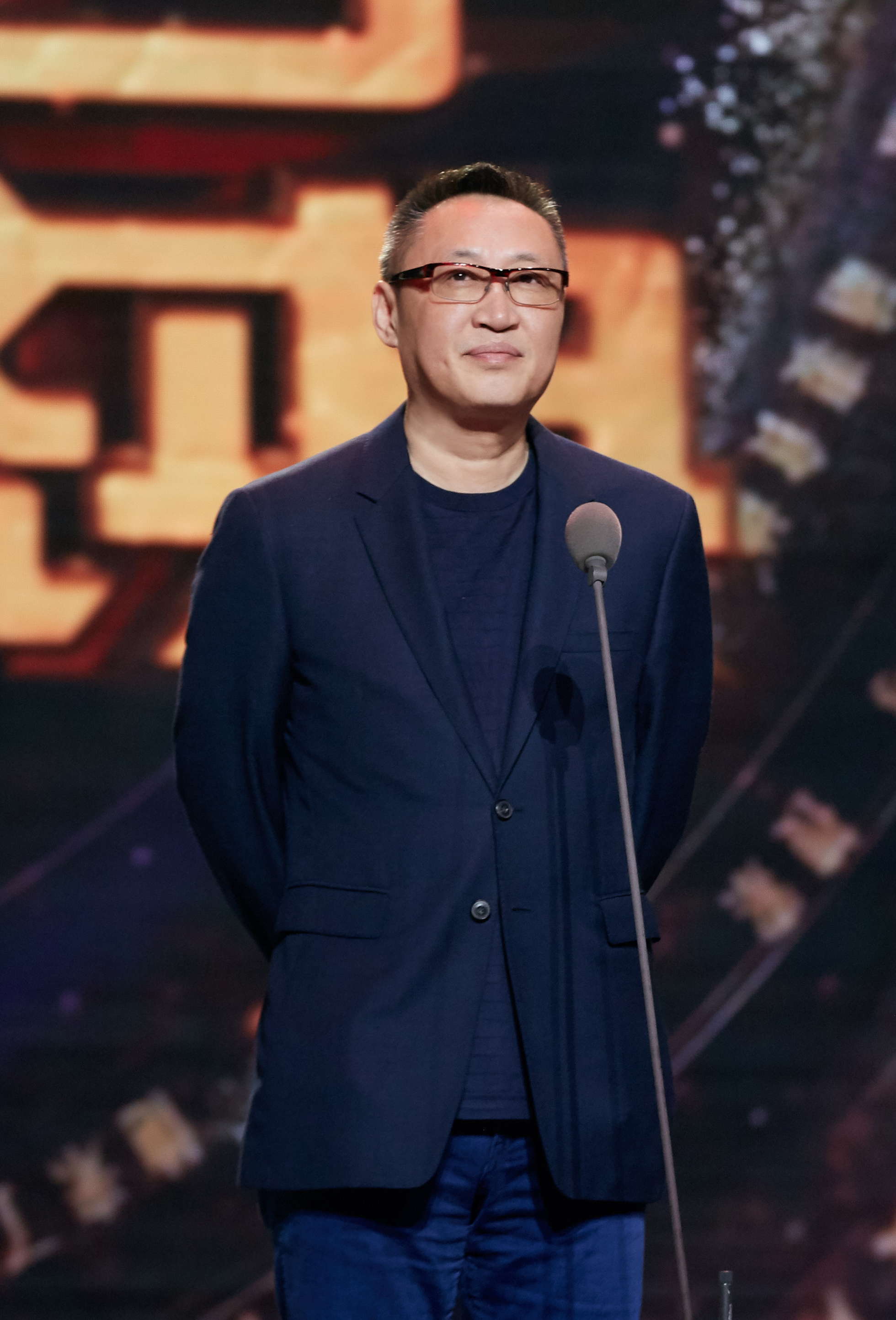 毛卫宁
