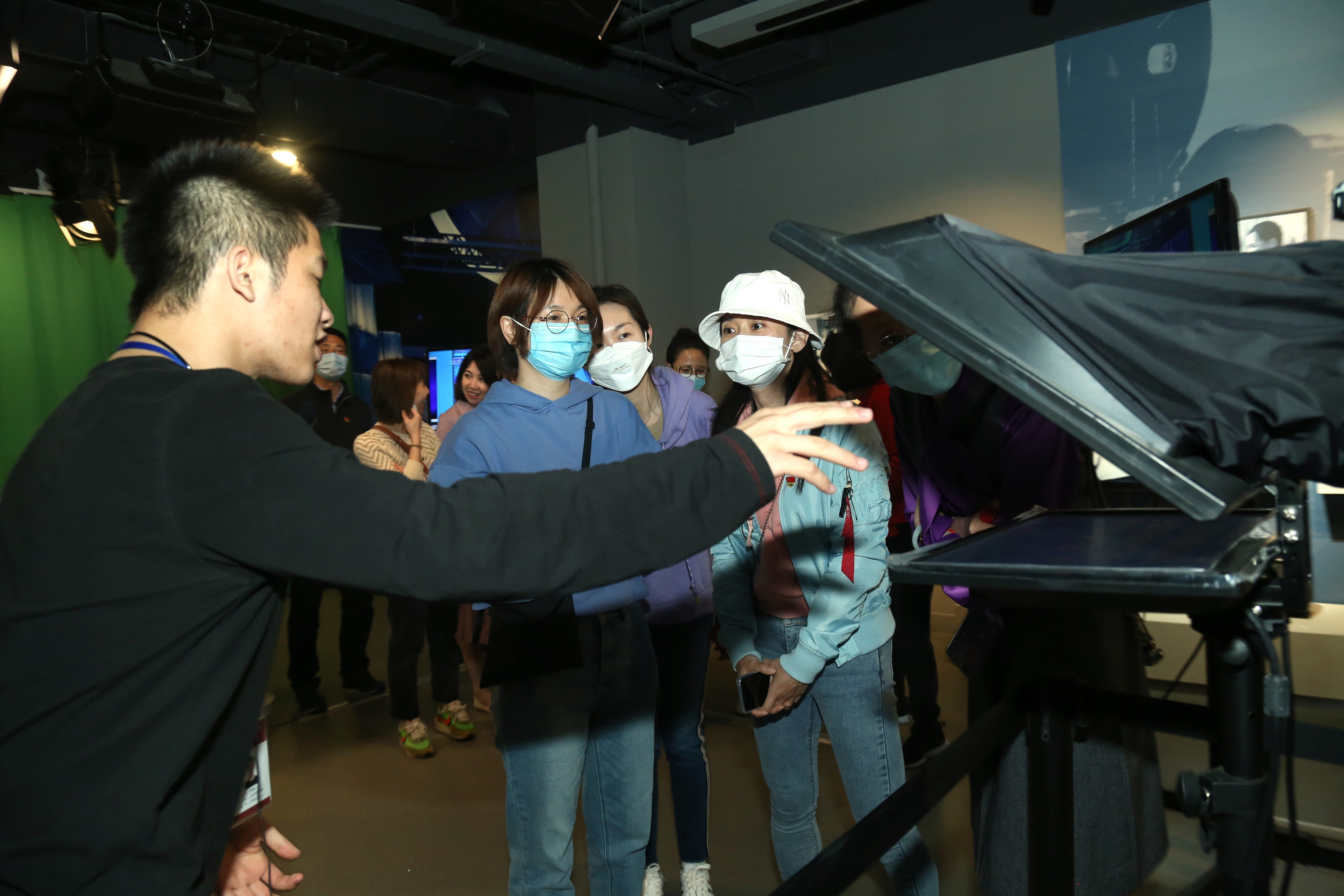 中广联合会党委赴中国传媒博物馆开展党史学习教育现场教学活动