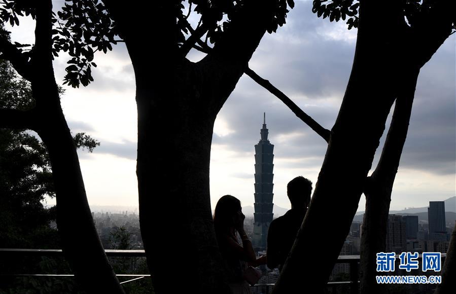 台北象山观景消夏