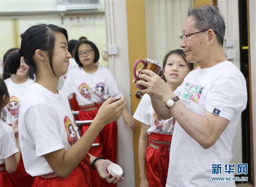 香港粤剧传承：小小少年的“梨园梦”