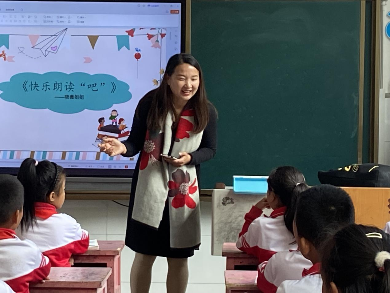 和孩子们一起听大山的回响——中广联合会青少广播节目委员会“公益进校园”活动走进西藏林芝墨脱县_fororder_图片6