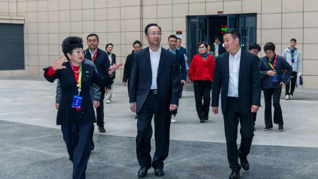 中广联合会播音主持委员会2023年会暨金话筒进校园活动启动