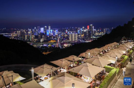 高温挡不住出游热情 重庆暑期旅游人气旺