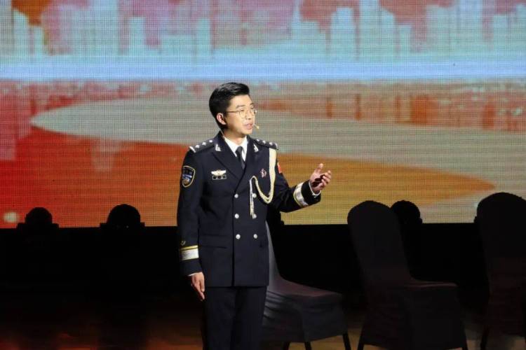 红色基因永传承 强国复兴立新功——2025年全国老兵宣讲团主题巡回宣讲报告会走进云南