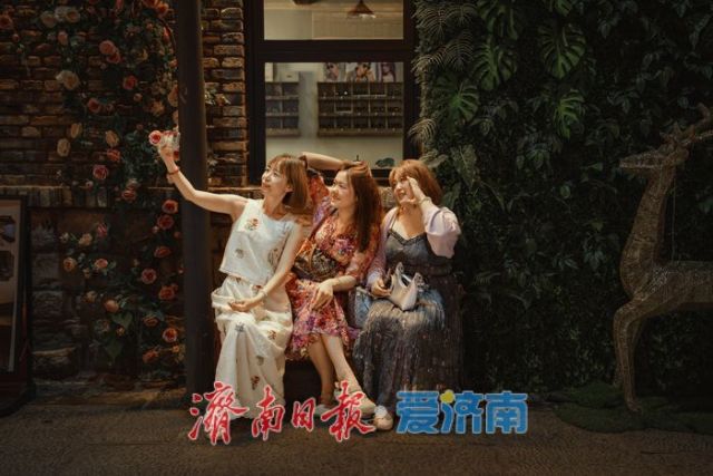 山东济南：夜游泉城新地标，百年上新街焕活城市“夜动力”