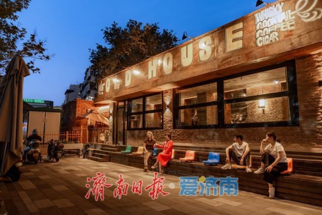 山东济南：夜游泉城新地标，百年上新街焕活城市“夜动力”