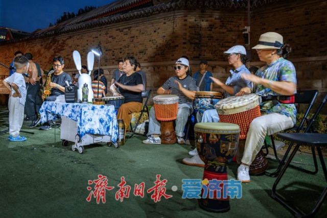 山东济南：夜游泉城新地标，百年上新街焕活城市“夜动力”