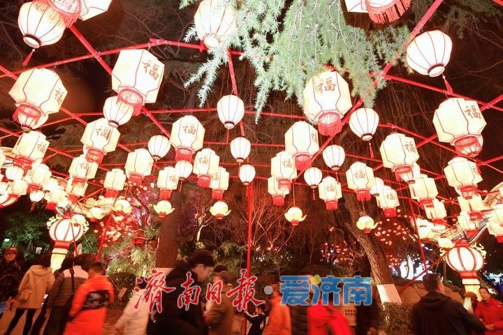 灯火璀璨年味浓,济南市第45届天下第一泉迎春花灯会进行试亮灯_fororder_【济南市第45届天下第一泉迎春花灯会】13