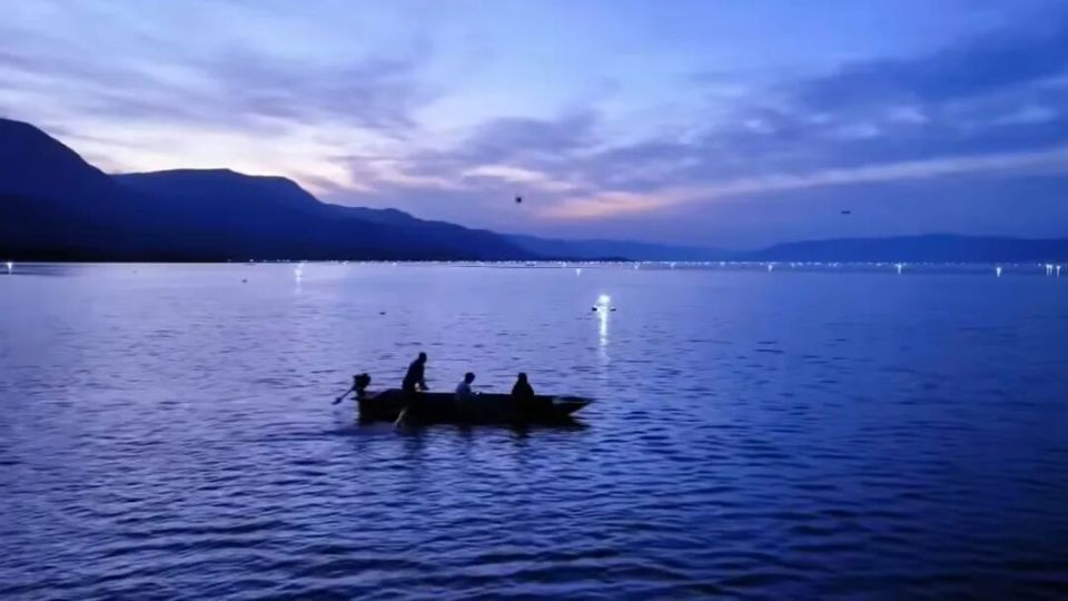 甘肃永靖:炳灵湖上 渔灯与星光的私语_fororder_7