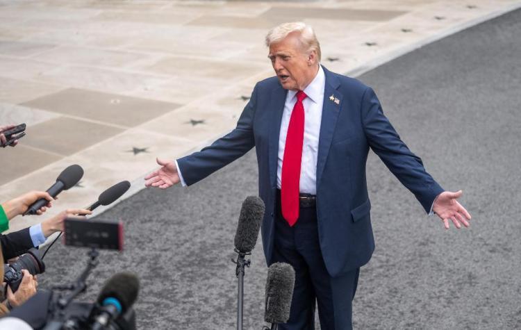 选民抱怨“经济不行”,“枪口”对准特朗普