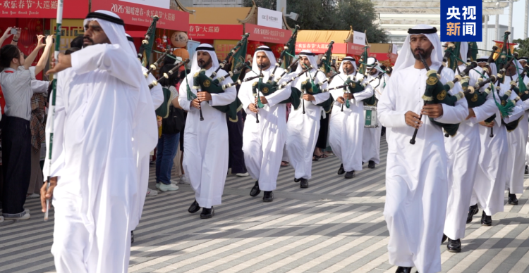 传统年俗与科技同框 总台马年春晚宣传片点亮迪拜“欢乐春节”巡游