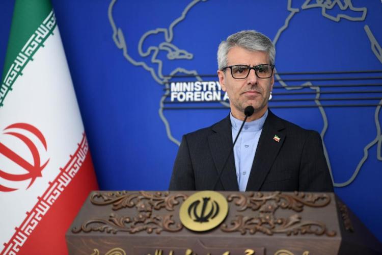 特朗普战情室开会 对伊朗让步还是加强施压?