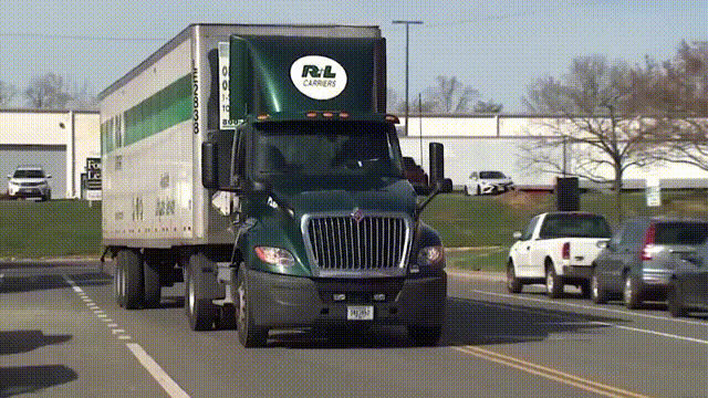 听鉴世界 | 油价飙升利润缩水 美以伊冲突严重影响美国中小企业