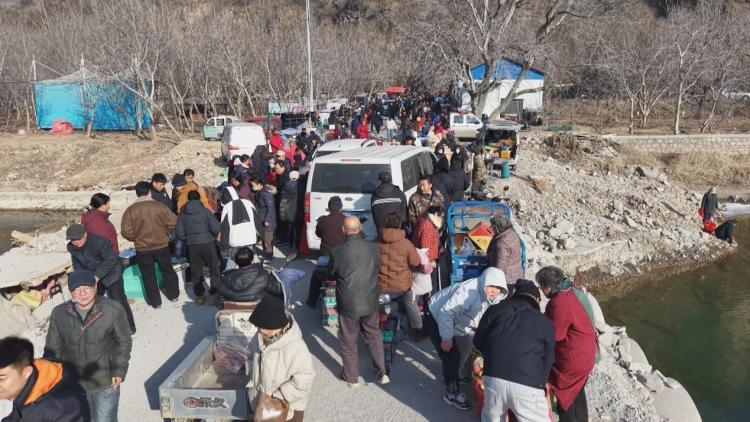 新春走基层|赶一场“重生”的大集