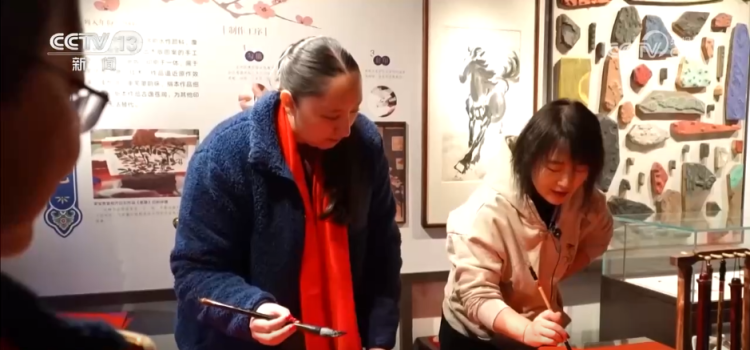 “文旅+年俗+非遗”新场景点燃新春消费热情 数说假日经济活力十足