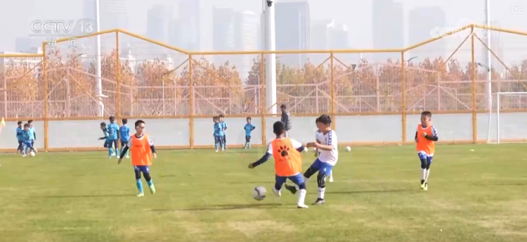 透过税收数据看亮点!沉浸式、场景式、个性化、健康类……消费新热点持续涌现