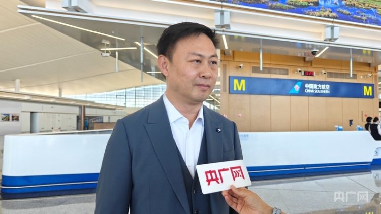 高质量发展“新”速度丨构建“空中丝绸之路”新支点 多方助力乌鲁木齐国际航空枢纽建设