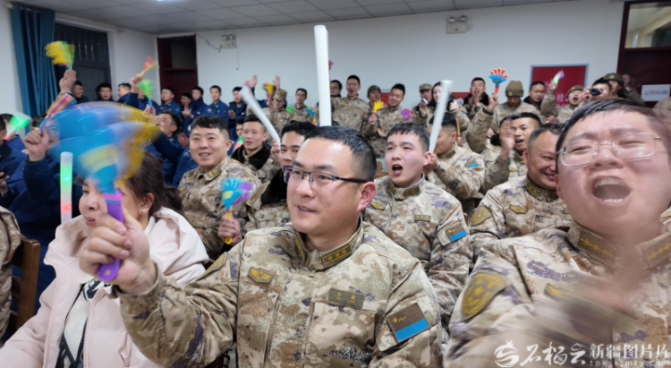 新春走基层丨“天山雪莲”:逆行探亲,温暖高原战位