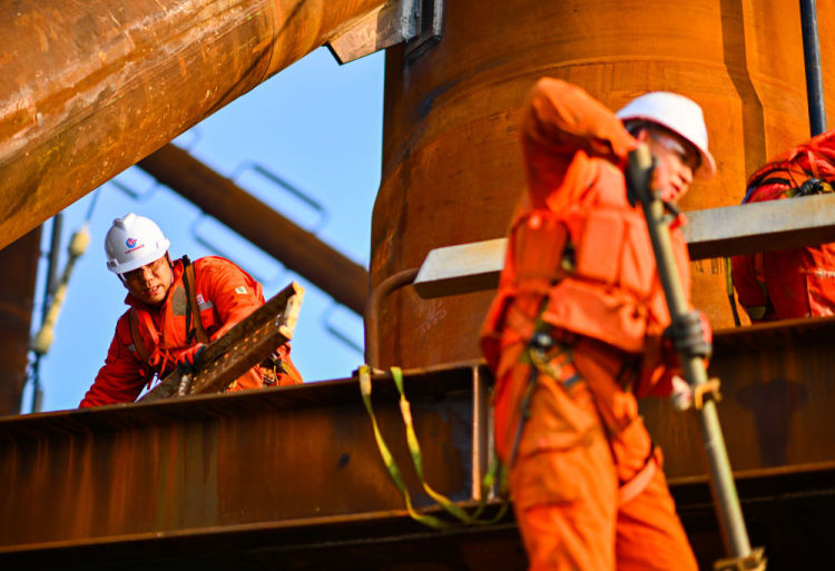 历史不会辜负实干者——深入学习习近平总书记关于奋斗精神的重要论述系列述评之二