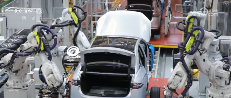 透过税收数据看亮点!沉浸式、场景式、个性化、健康类……消费新热点持续涌现