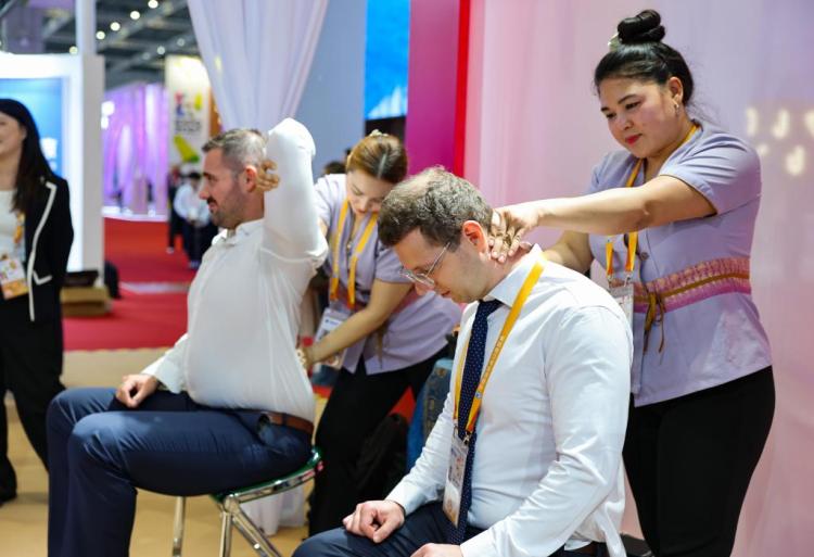 “四叶草”中见证开放合作共赢新图景