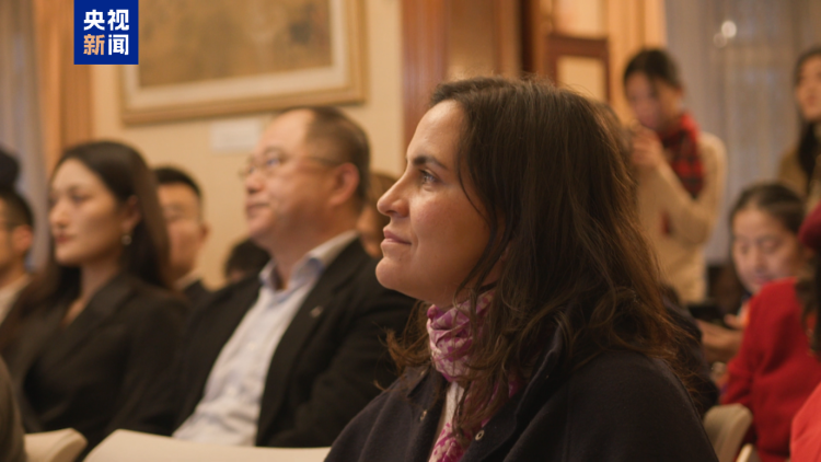 全球看春晚!总台春晚宣传片亮相英国“欢乐春节”系列活动启动仪式