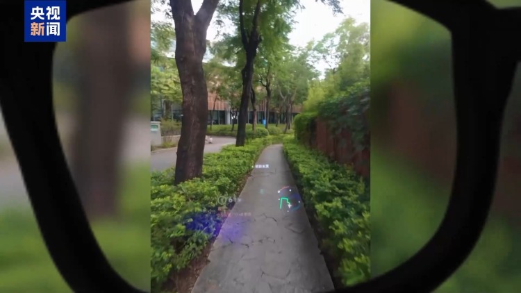 “工作搭子”升级了!看广东智能眼镜如何“玩转”纳米世界