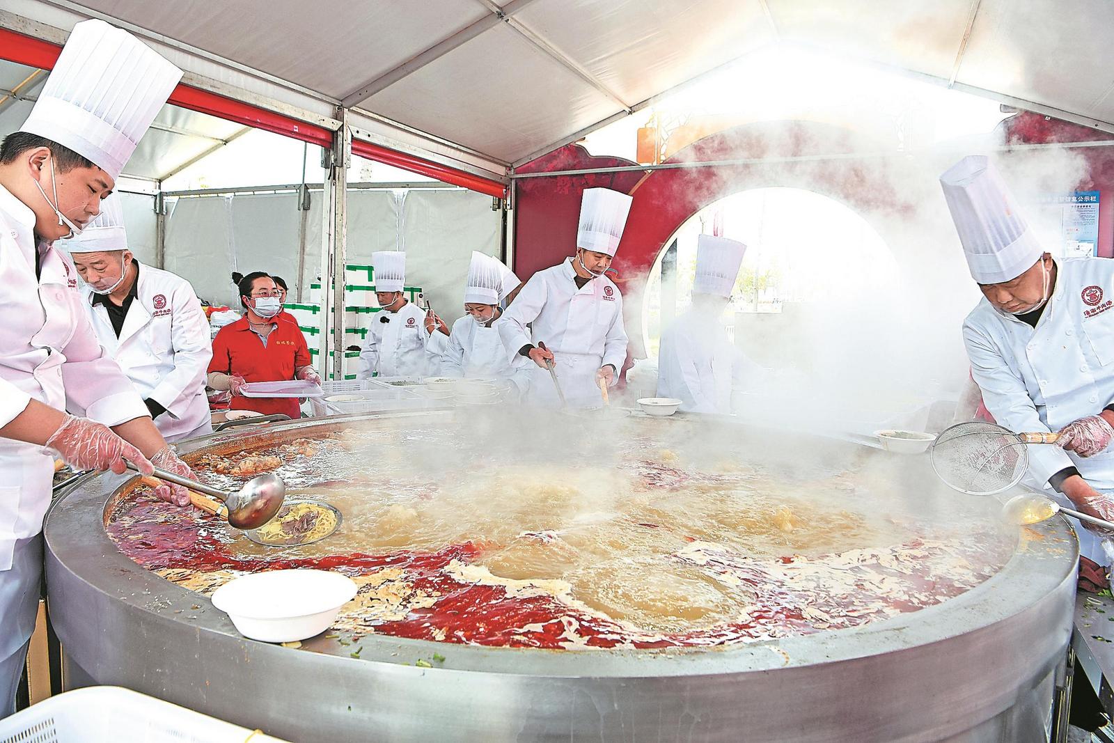 淮南牛肉汤“原汁原味”走海外_fororder_淮南牛肉汤