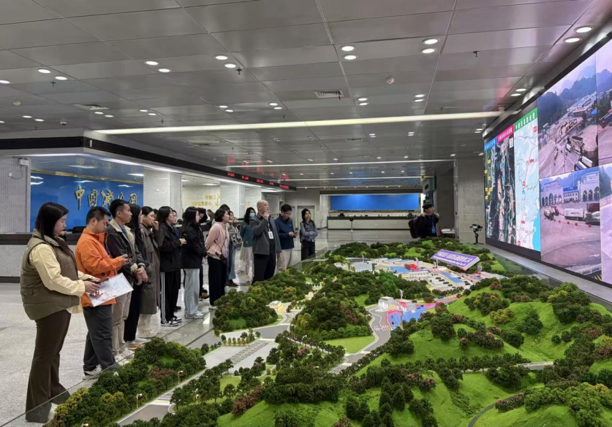 Special-Topic Interview Series of the 2025 Western China New International Land-Sea Trade Corridor Guangxi Tour Successfully Concludes_fororder_图片8