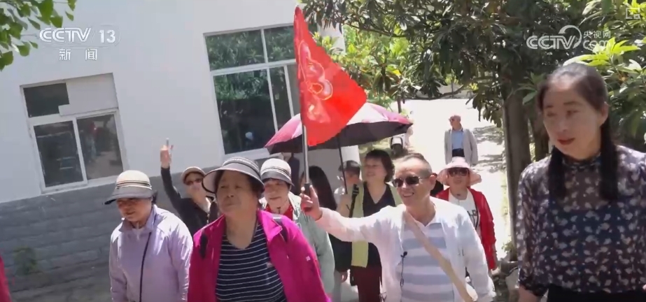 含“金”量提升!银发经济跑出“加速度” 焕发消费“青春活力”