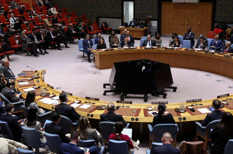 闪评 | 以压促变vs强势反击 美委关系后续如何发展?