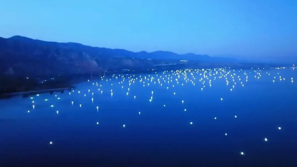 甘肃永靖:炳灵湖上 渔灯与星光的私语_fororder_2