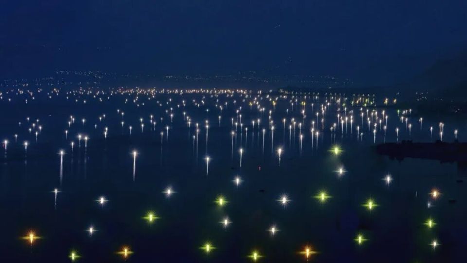 甘肃永靖:炳灵湖上 渔灯与星光的私语_fororder_1